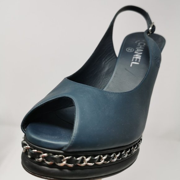 CHANEL Navy Blue Leather Chain Link Slingback Peep Toe Pumps Heels - Picture 6 of 11